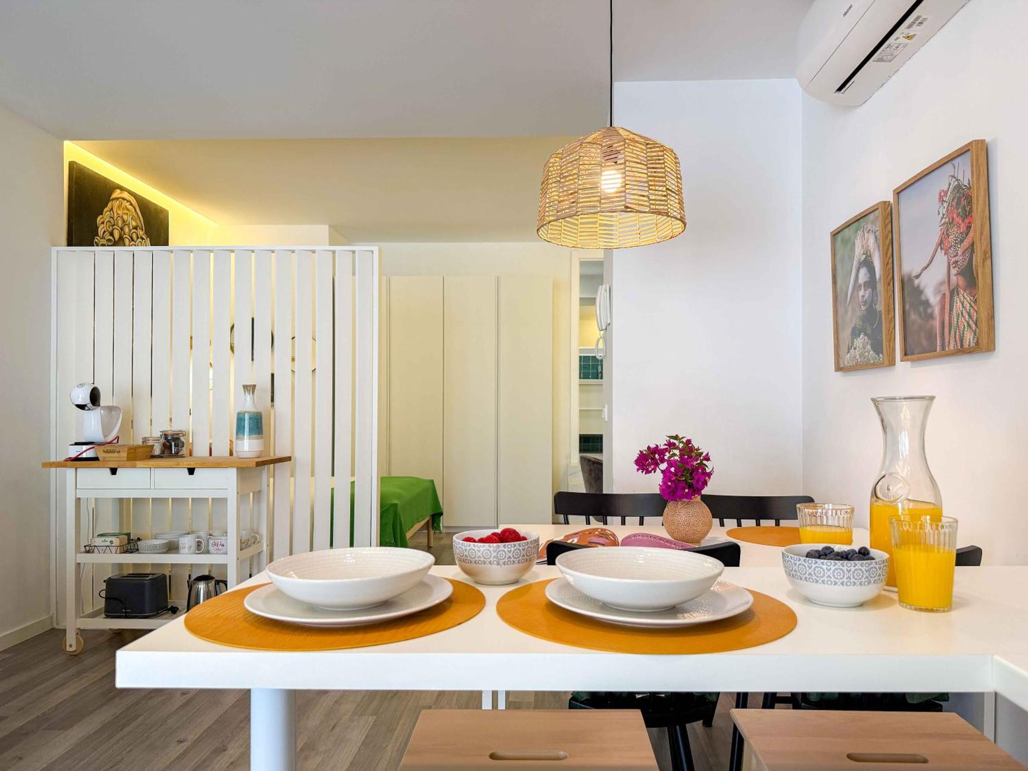 Encantador Y Coqueto Loft A 8 Min. De La Playa. Alicante Eksteriør billede