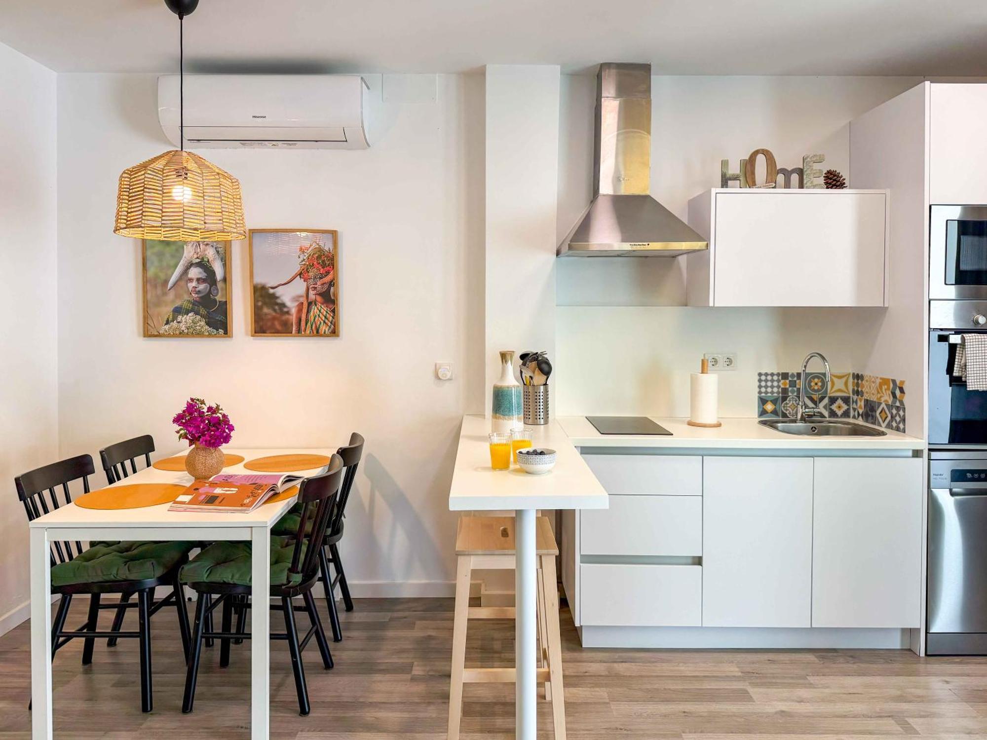 Encantador Y Coqueto Loft A 8 Min. De La Playa. Alicante Eksteriør billede